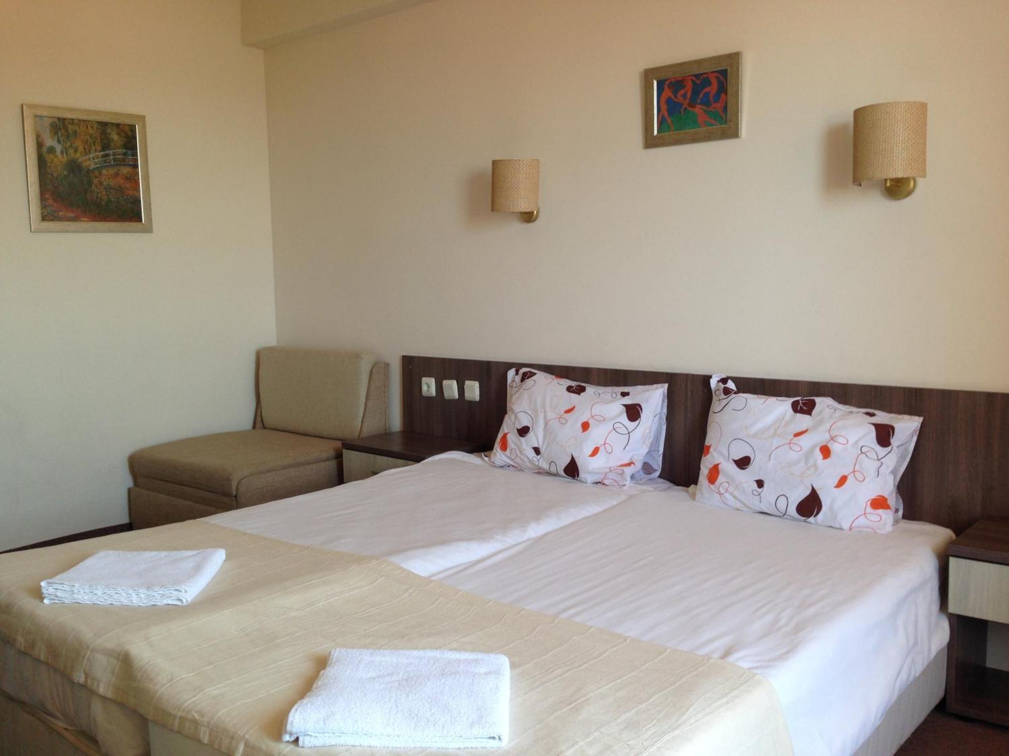 Hotel Laguna Lozenets Room photo